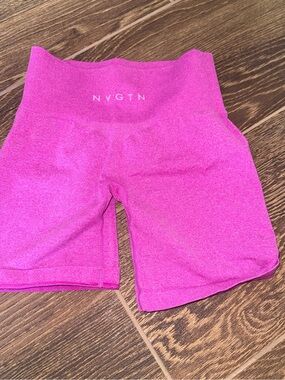 NVGTN Women's shorts sz xs pink